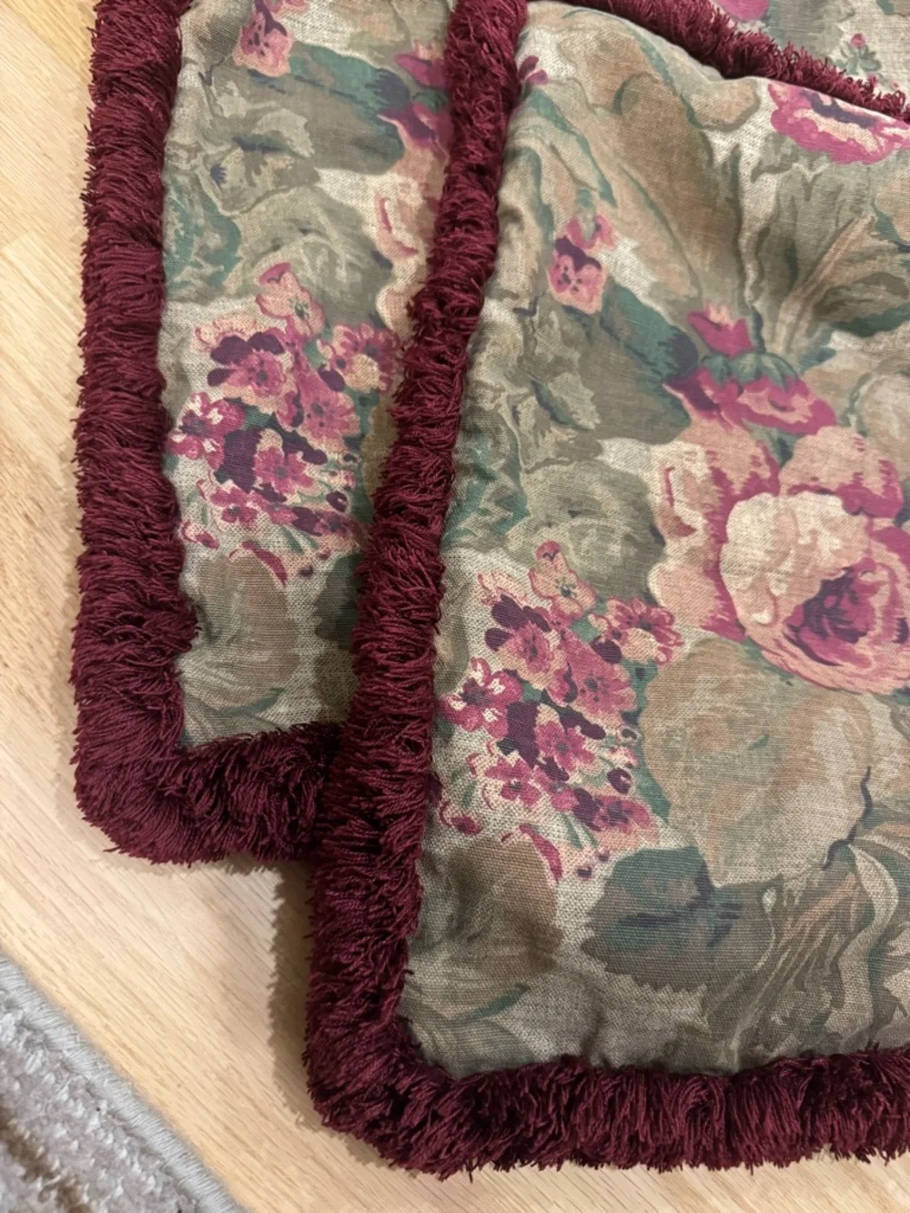 Set of 2,Floral Square Accent Decorative Bed Couch Pillow Covers 19”